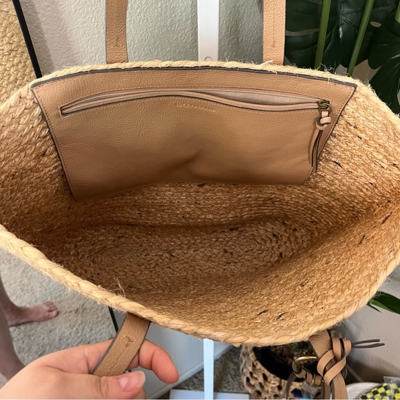 🍀 Lucky Brand Natural Straw Tote Bag with Leather Straps & Beaded Charm | Boho - Picture 3 of 7